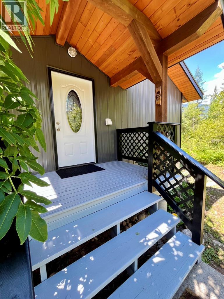 Photo 2 of 5940 Cedar Creek Road, Winlaw BC