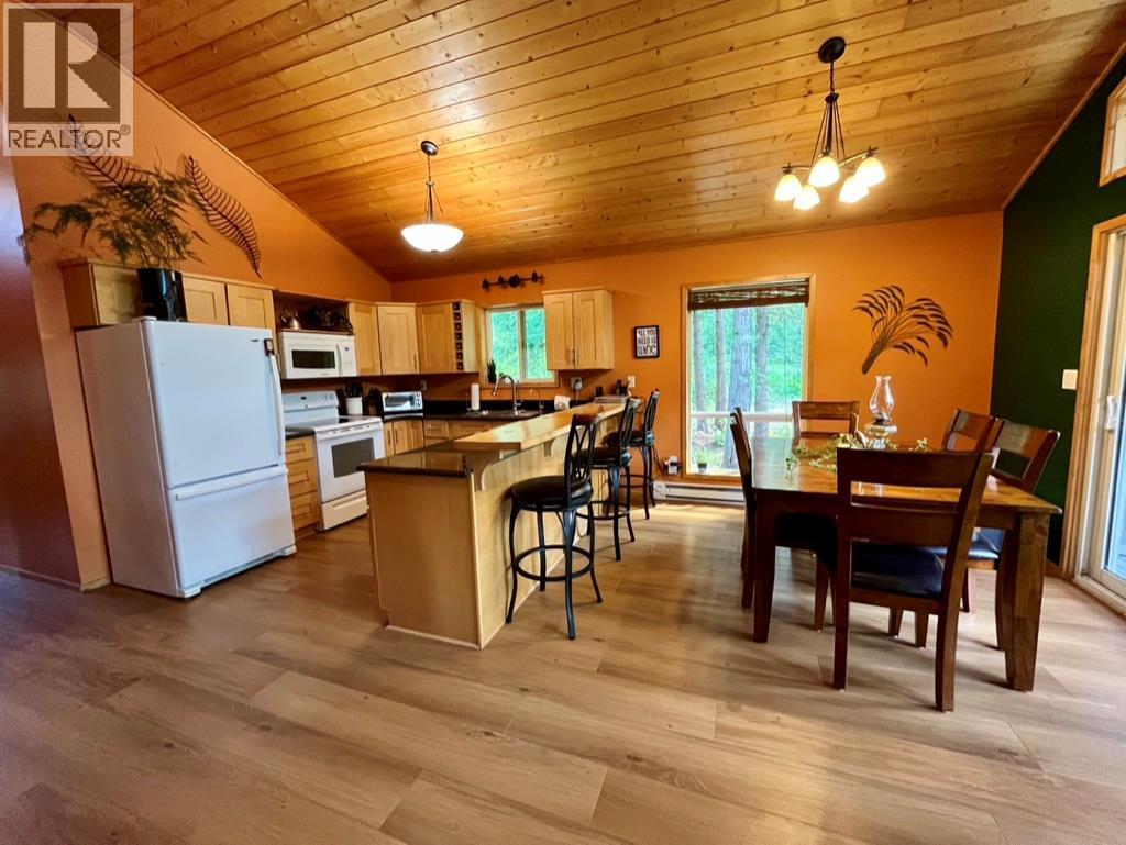 Photo 6 of 5940 Cedar Creek Road, Winlaw BC