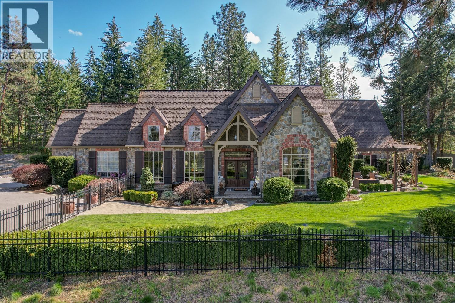 2957 Harvard Road, Kelowna