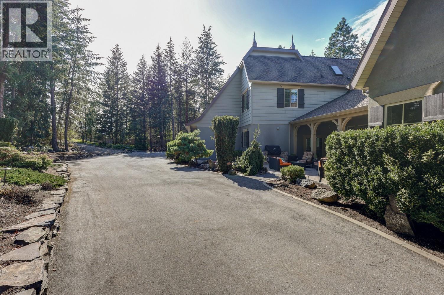 2957 Harvard Road, Kelowna