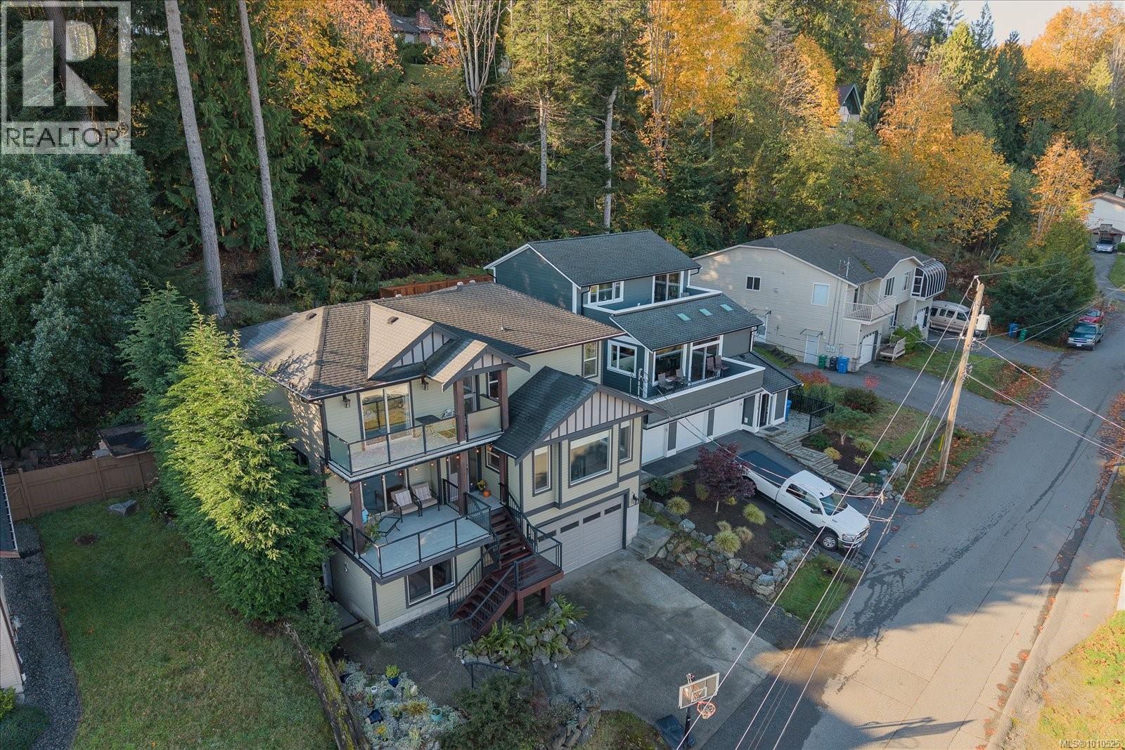 Photo 67 of 5265 Toms Trnabt, Nanaimo BC