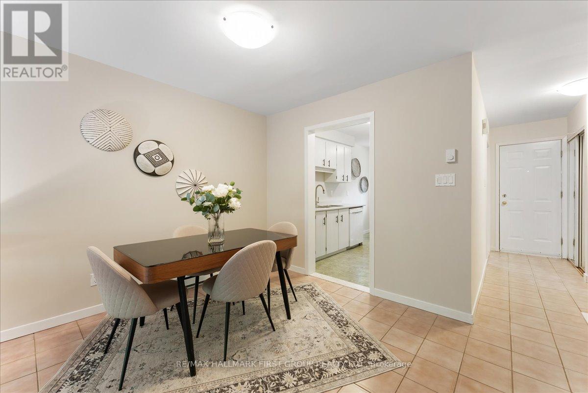 Photo 27 of 56 275 Manse Road, Toronto ON