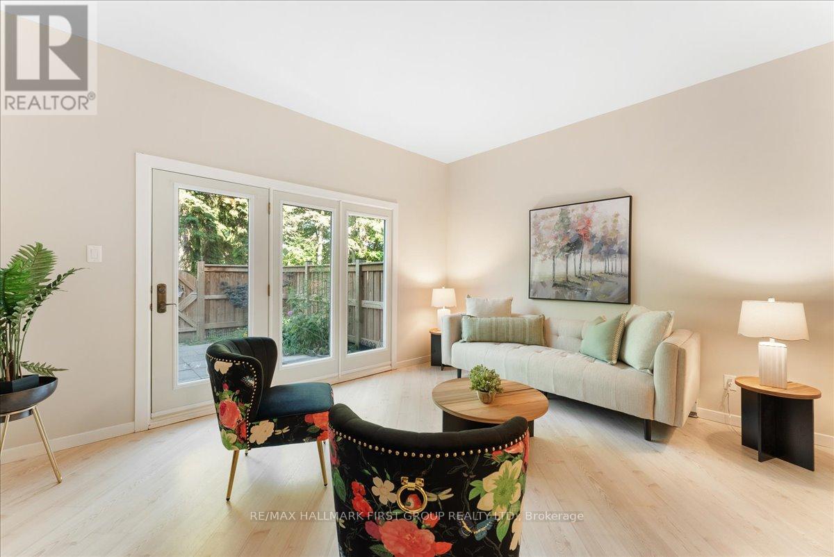 Photo 23 of 56 275 Manse Road, Toronto ON