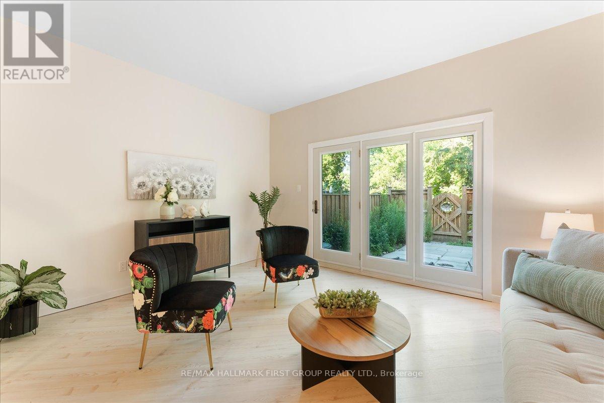 Photo 30 of 56 275 Manse Road, Toronto ON
