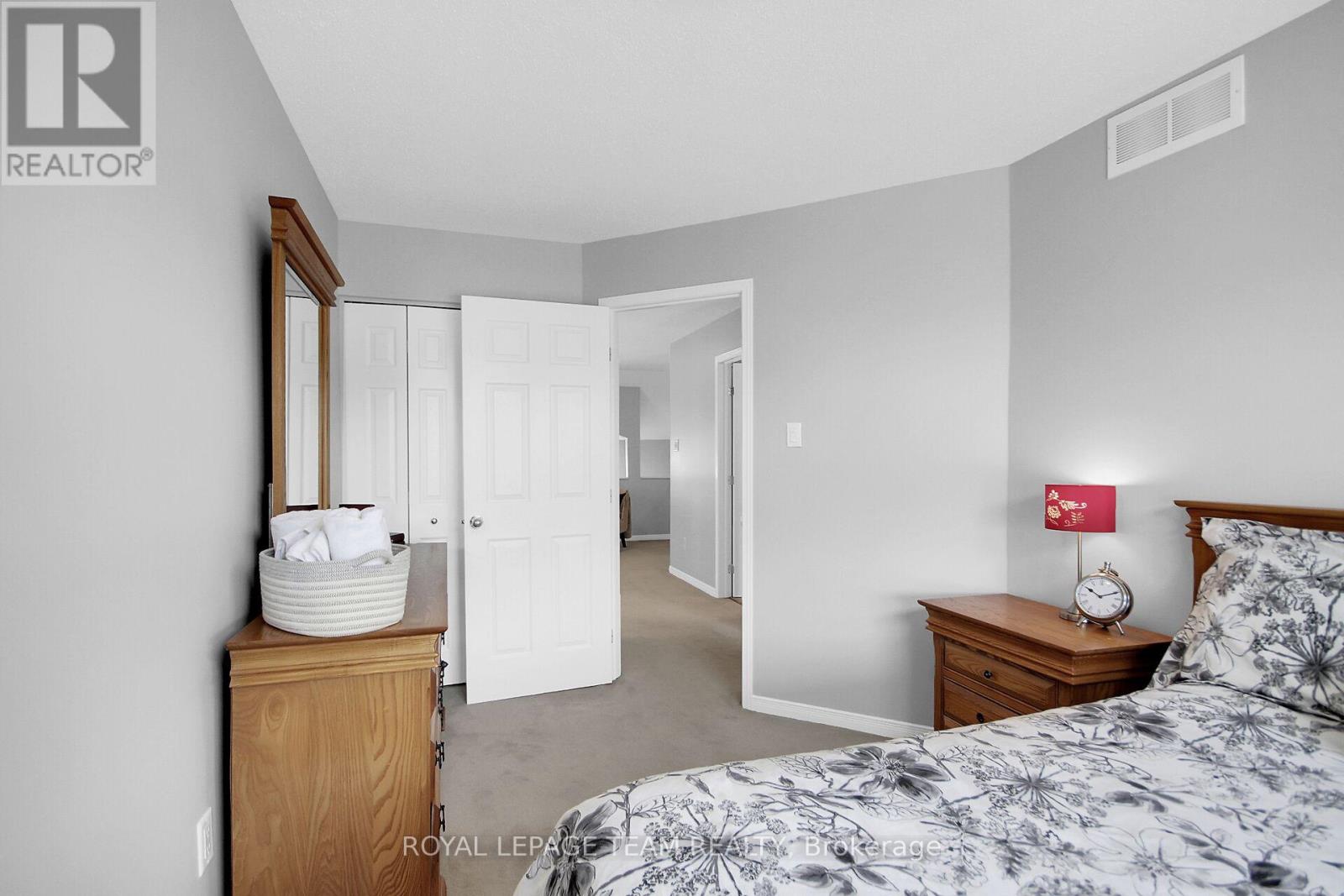 Photo 10 of 334 Wiffen Private, Ottawa ON