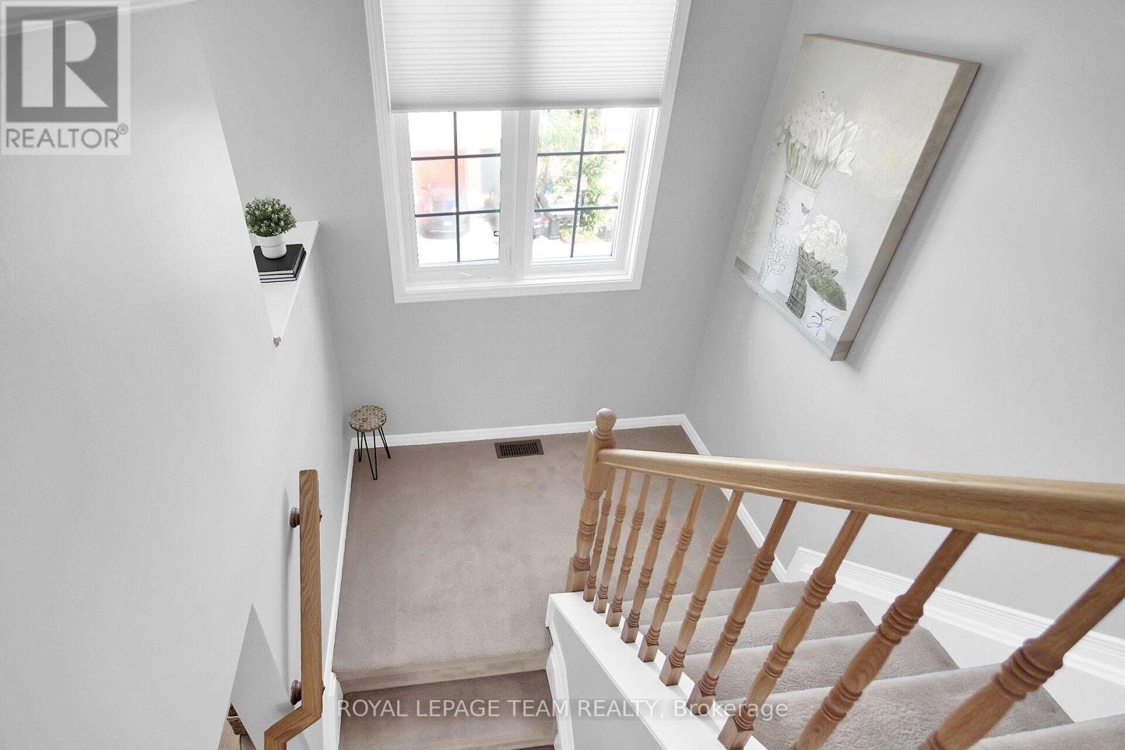 Photo 34 of 334 Wiffen Private, Ottawa ON