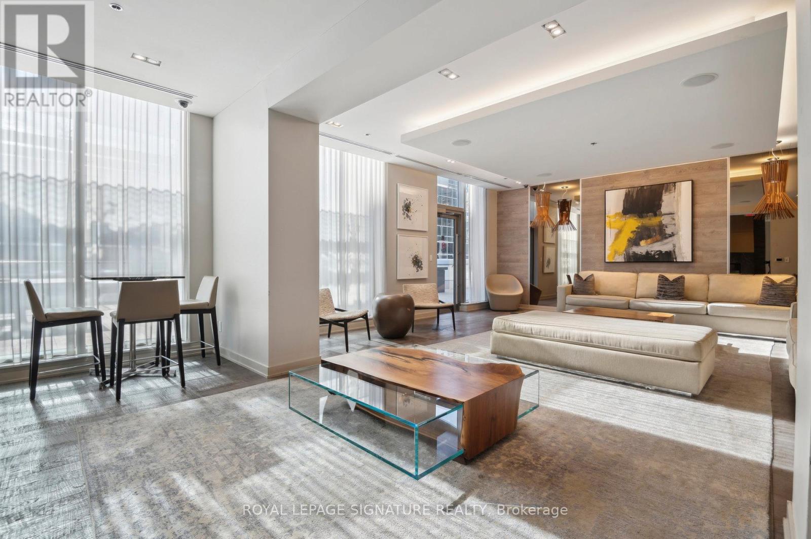 Photo 33 of 210 88 Scott Street, Toronto ON