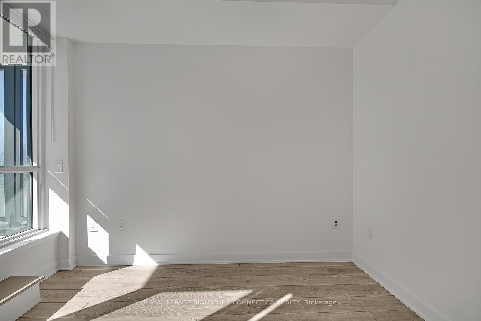 Photo 12 of 506 130 River Street, Toronto ON
