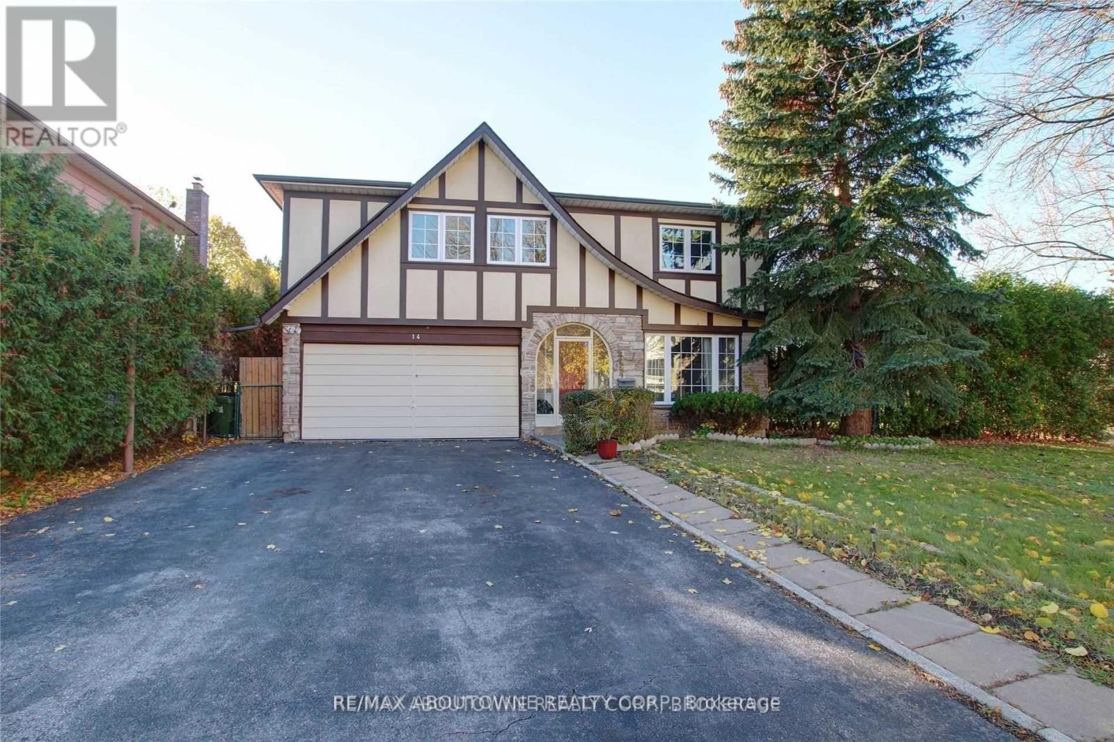 Photo 1 of Lower 14 Angus Drive, Toronto ON
