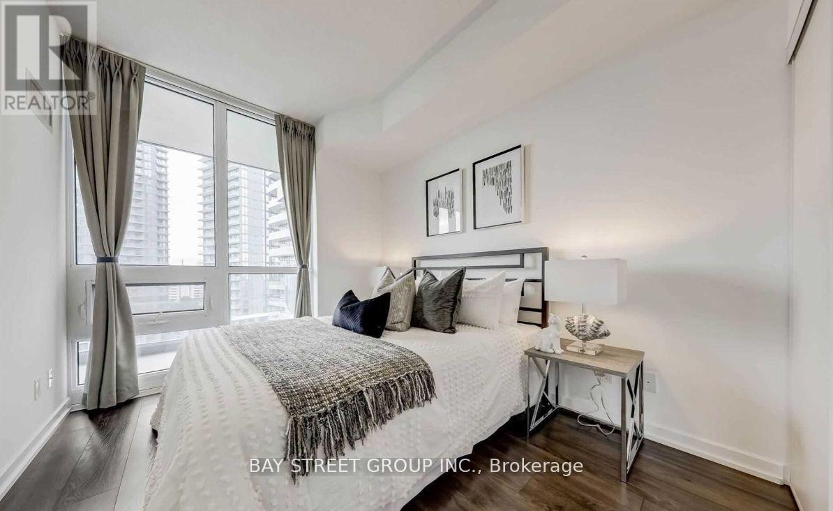 Photo 7 of 1102 56 Forest Manor Road, Toronto ON