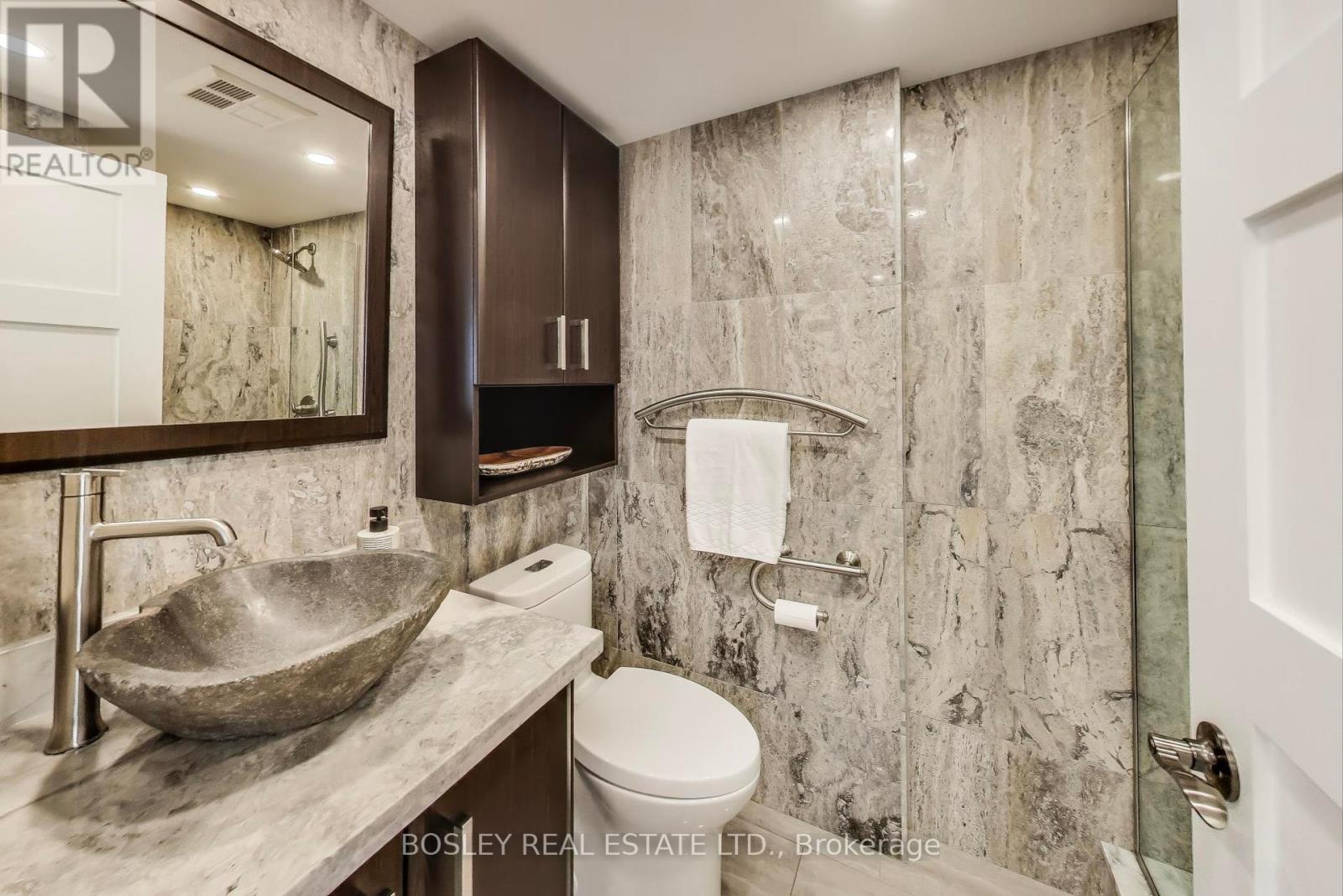 Photo 20 of 926 1880 Valley Farm Road, Pickering ON