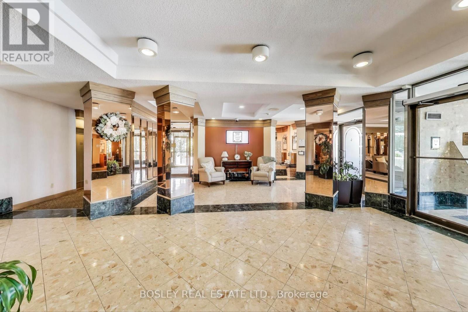 Photo 37 of 926 1880 Valley Farm Road, Pickering ON