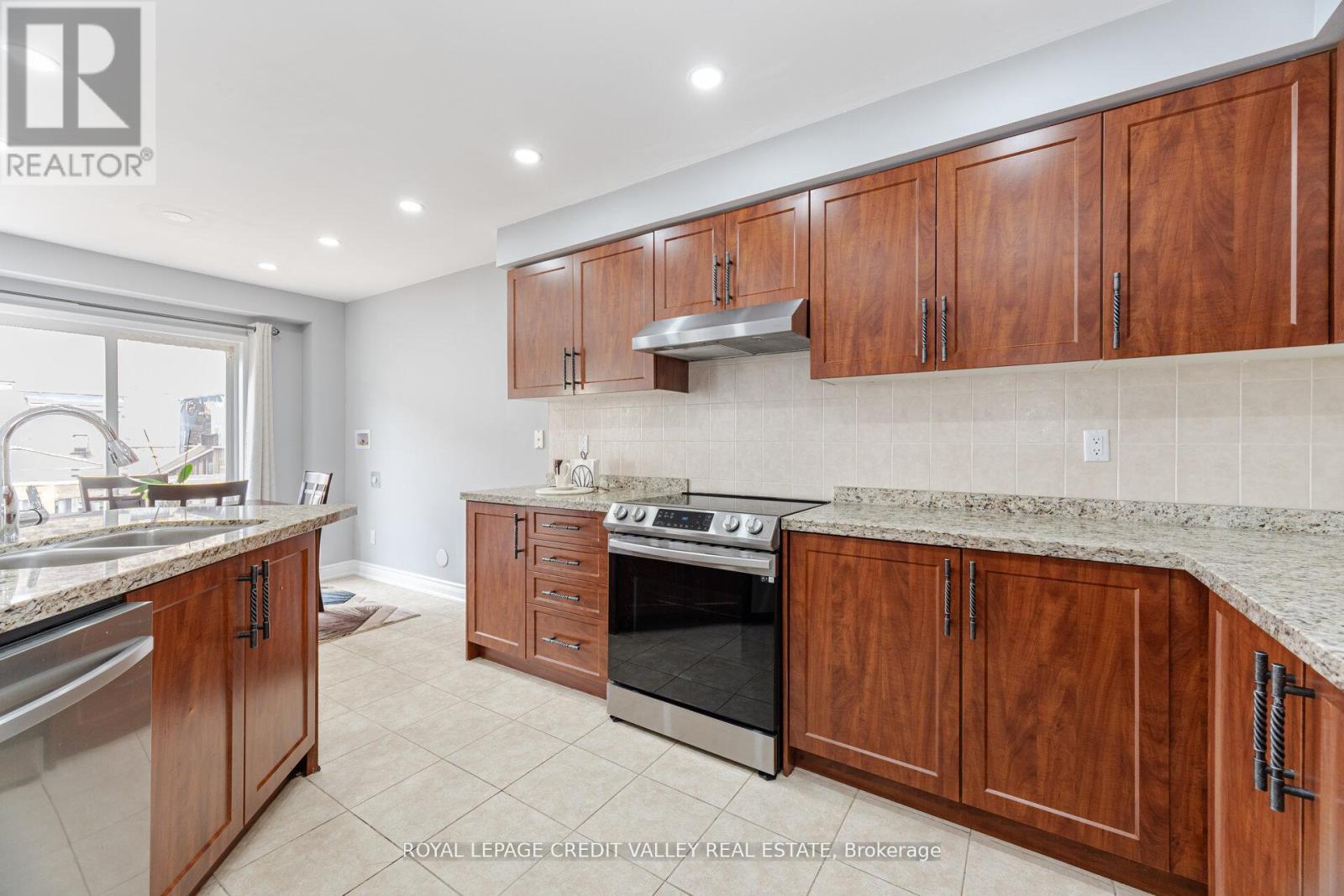 Photo 1 of 12 Greenhalf Drive, Ajax ON