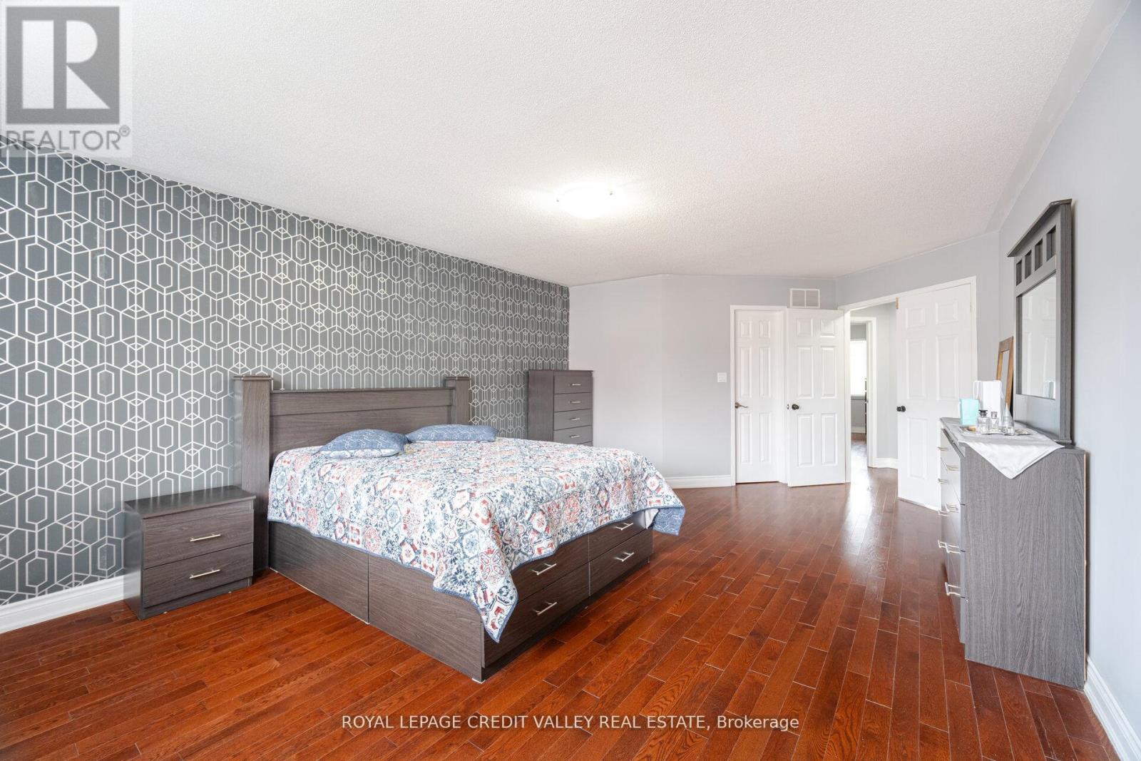Photo 17 of 12 Greenhalf Drive, Ajax ON