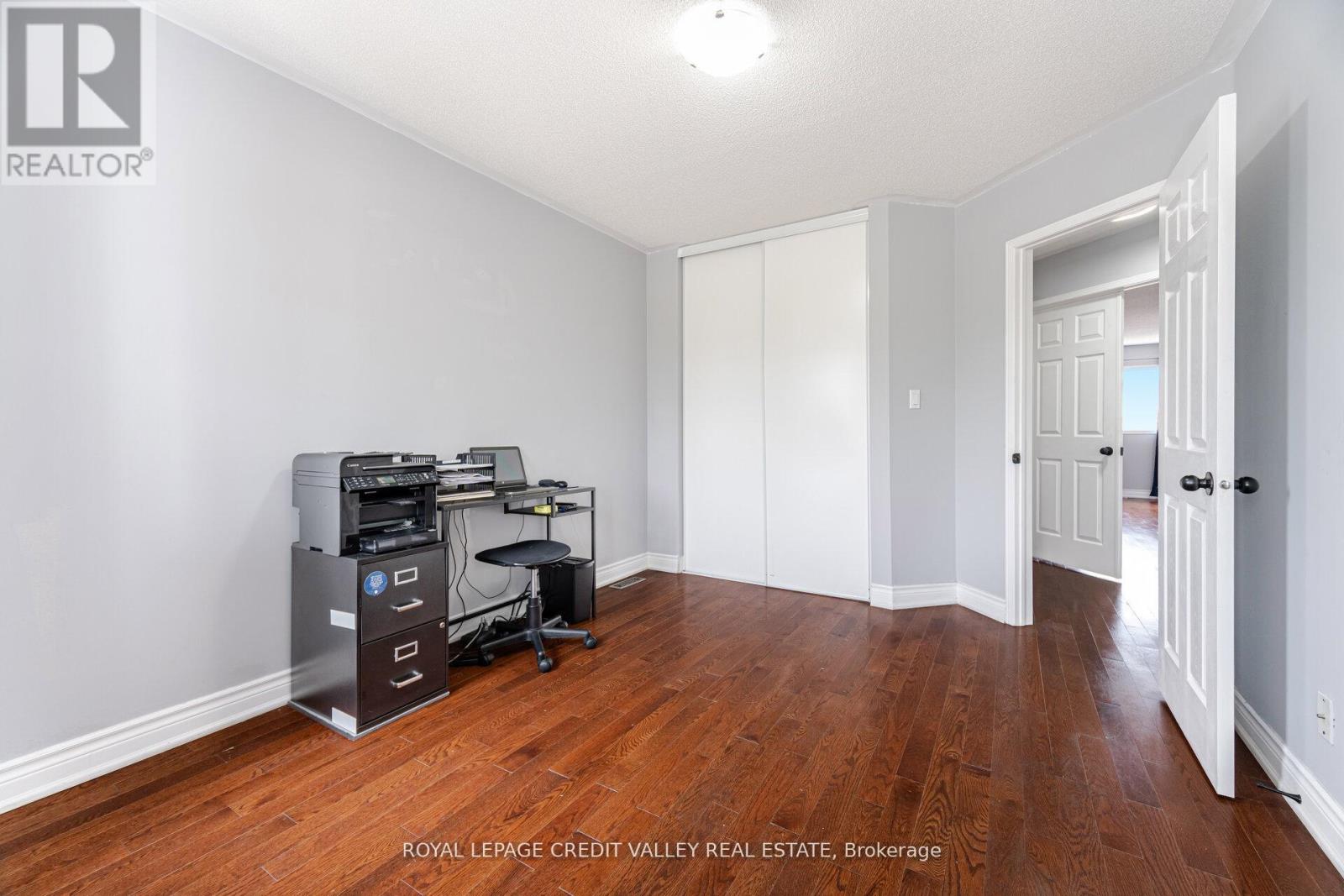 Photo 5 of 12 Greenhalf Drive, Ajax ON