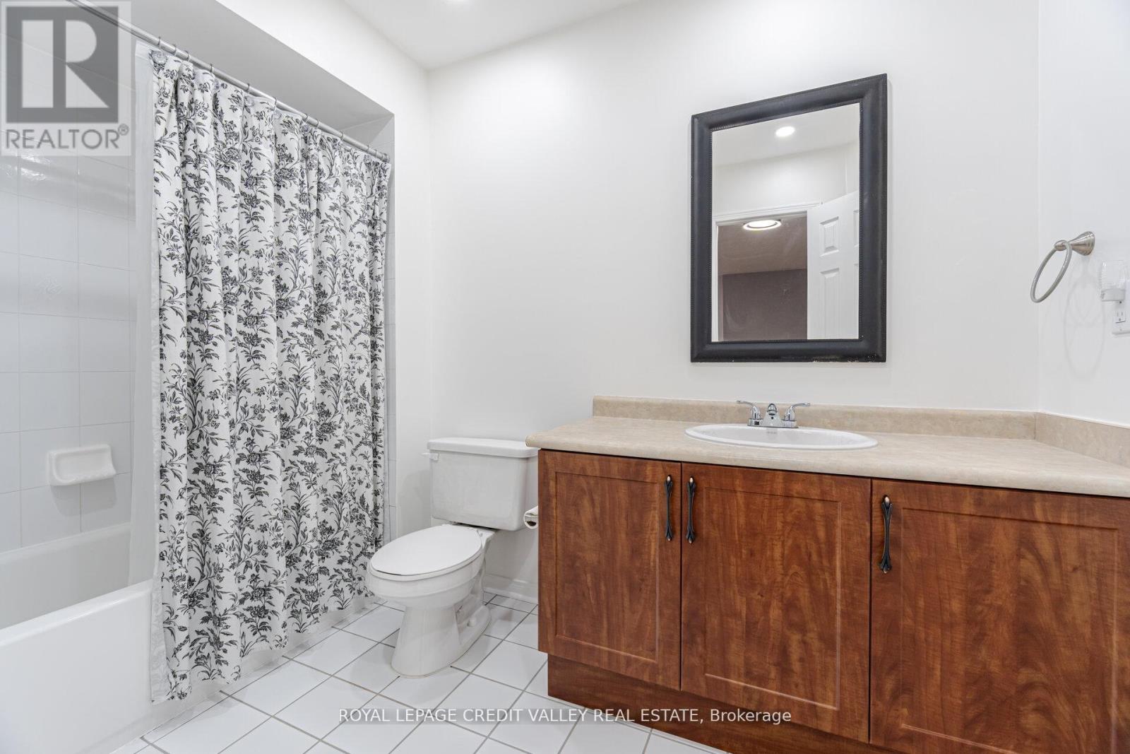 Photo 42 of 12 Greenhalf Drive, Ajax ON