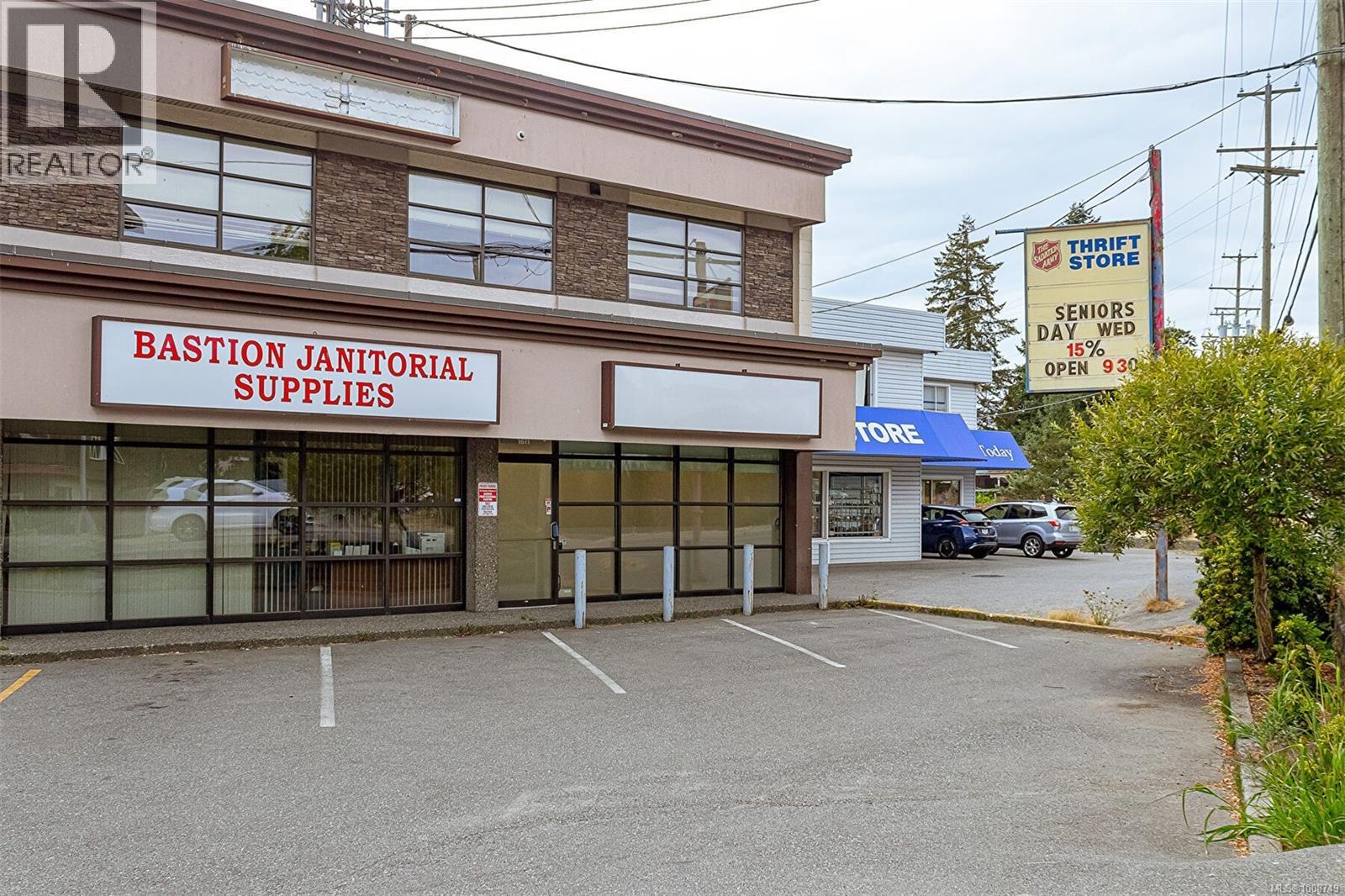 Photo 3 of 6 1611 Bowen Rd, Nanaimo BC