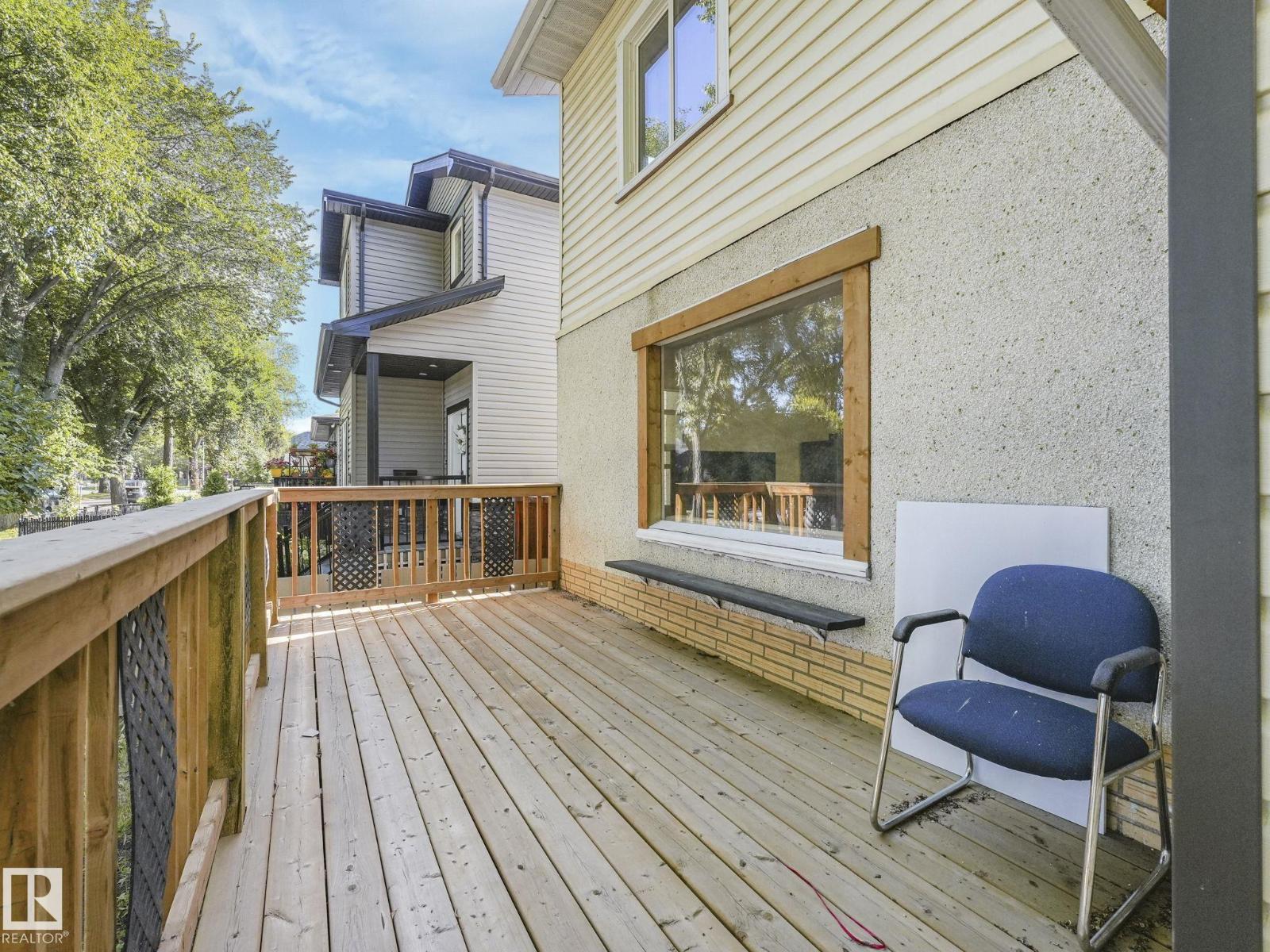 Photo 3 of 11532 88 St Nw, Edmonton AB