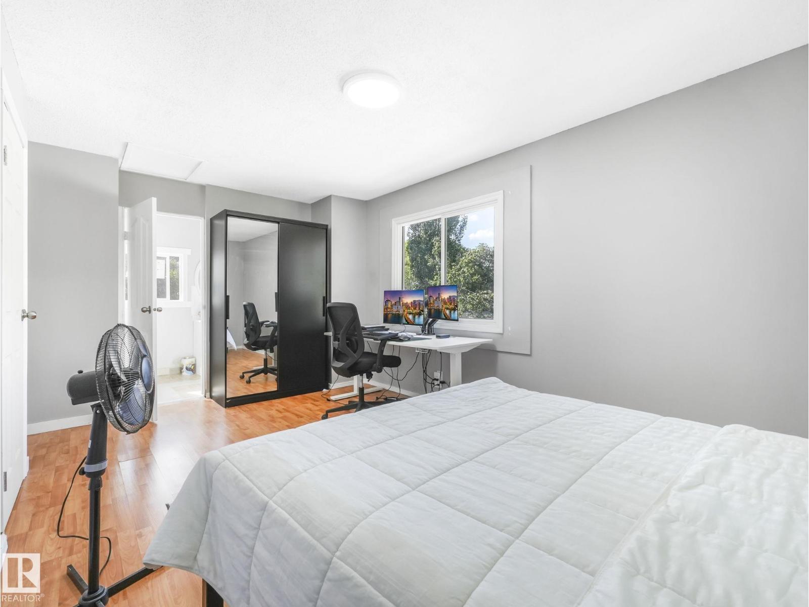 Photo 37 of 11532 88 St Nw, Edmonton AB
