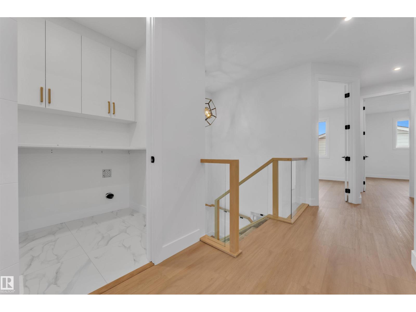 Photo 27 of 6113 Crawford Dr Sw, Edmonton AB