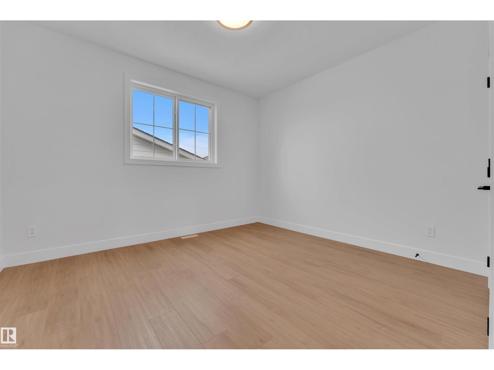 Photo 39 of 6113 Crawford Dr Sw, Edmonton AB