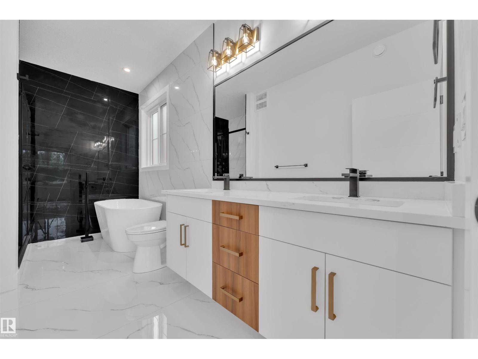 Photo 33 of 6113 Crawford Dr Sw, Edmonton AB