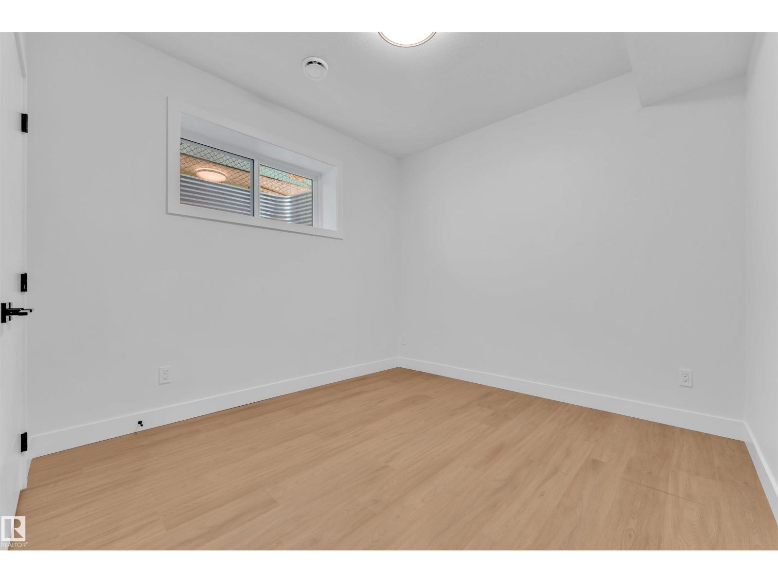 Photo 46 of 6113 Crawford Dr Sw, Edmonton AB