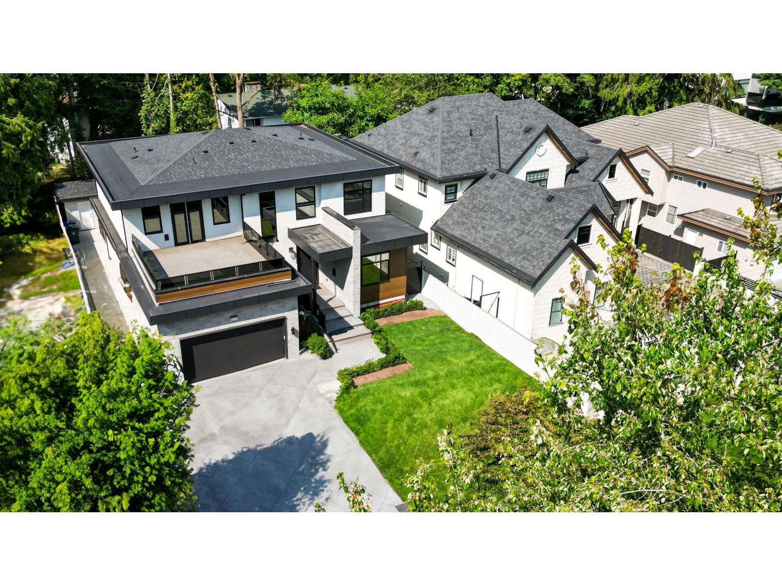 Photo 5 of 13093 98 A Avenue, Surrey BC