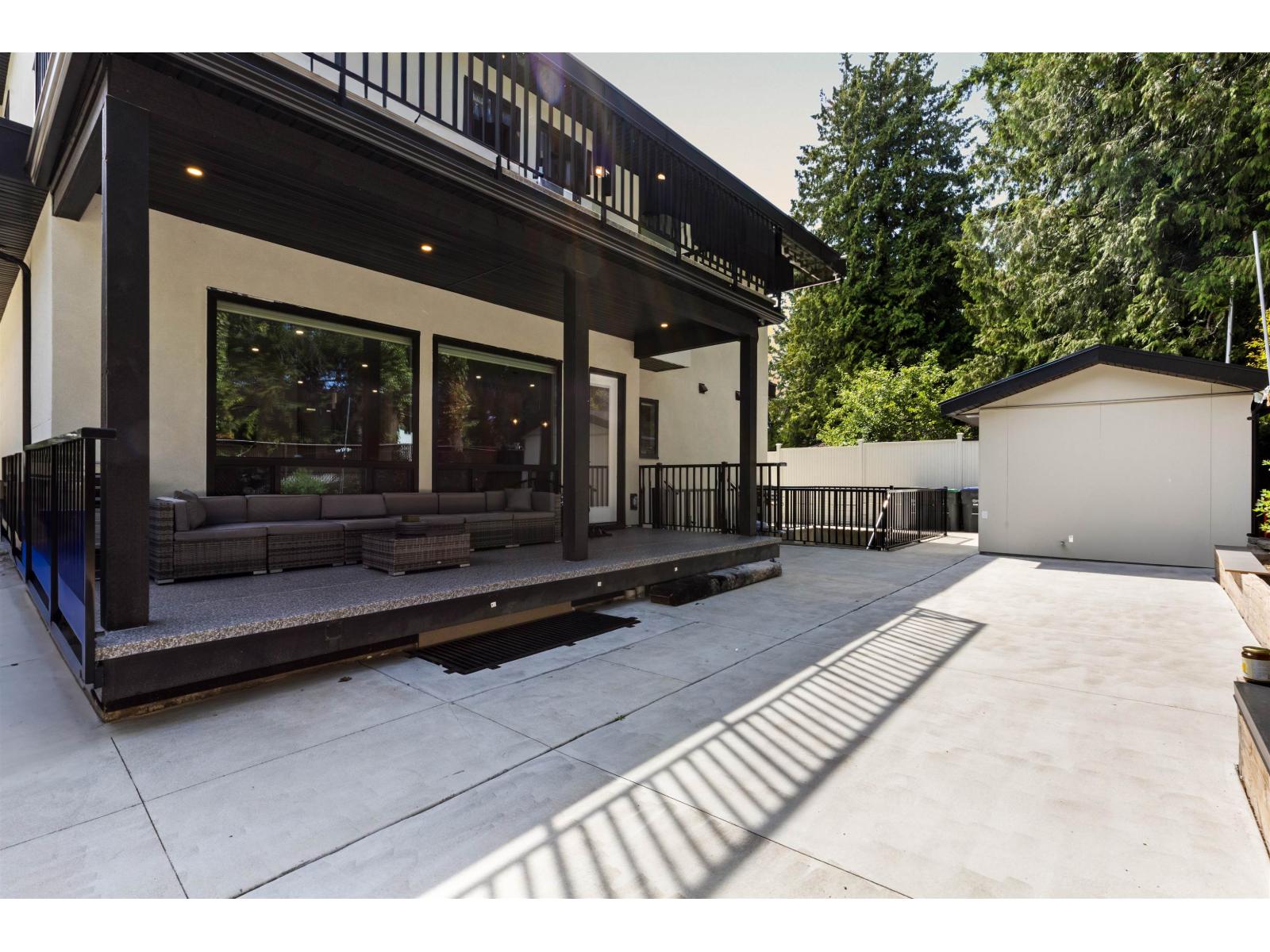 Photo 37 of 13093 98 A Avenue, Surrey BC