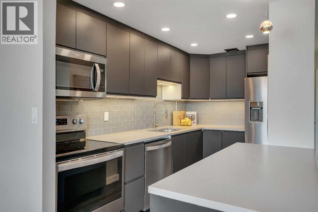 Single Family House for Sale in    Avenue SW Beltline Calgary 