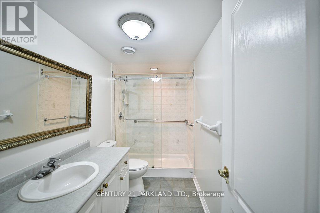 Photo 12 of 202 2506 Rutherford Road, Vaughan ON