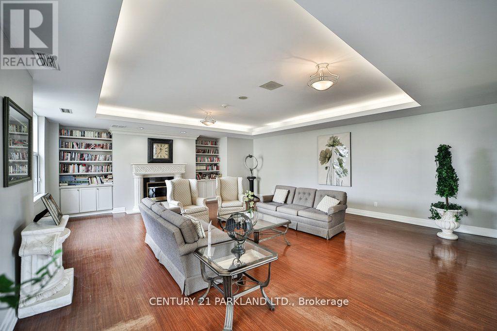 Photo 34 of 202 2506 Rutherford Road, Vaughan ON