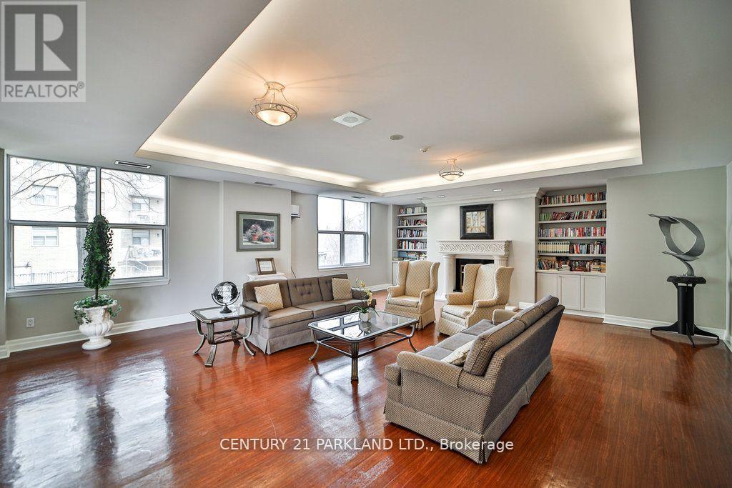 Photo 36 of 202 2506 Rutherford Road, Vaughan ON