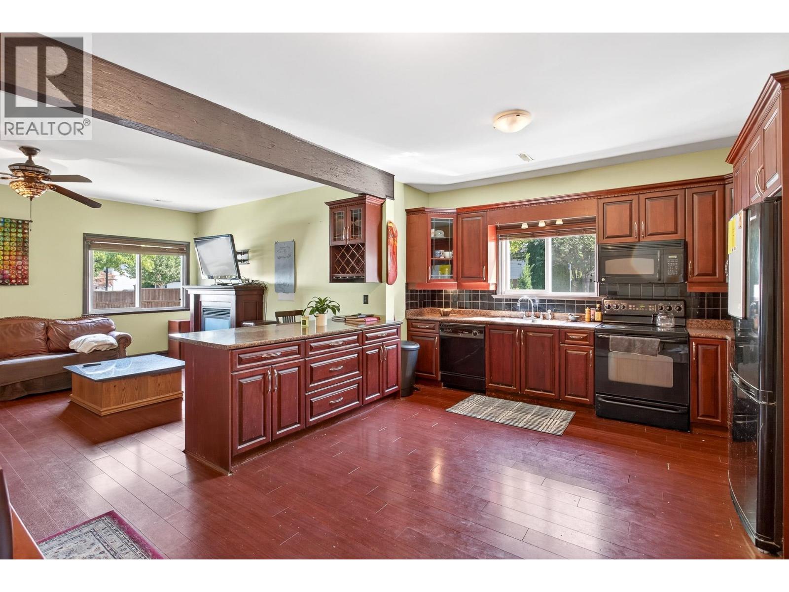 Photo 31 of 23785 116 Avenue, Maple Ridge BC