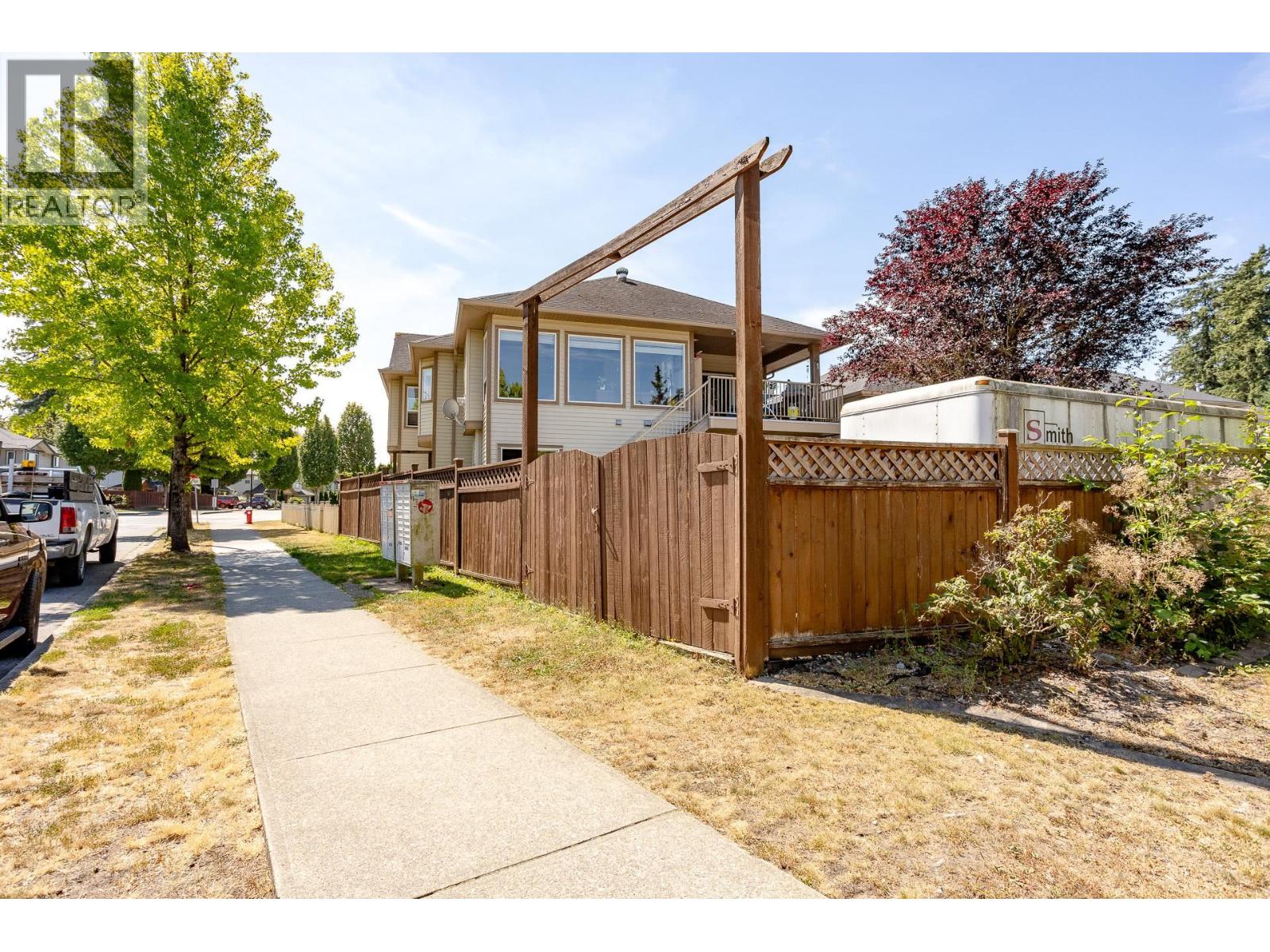 Photo 39 of 23785 116 Avenue, Maple Ridge BC