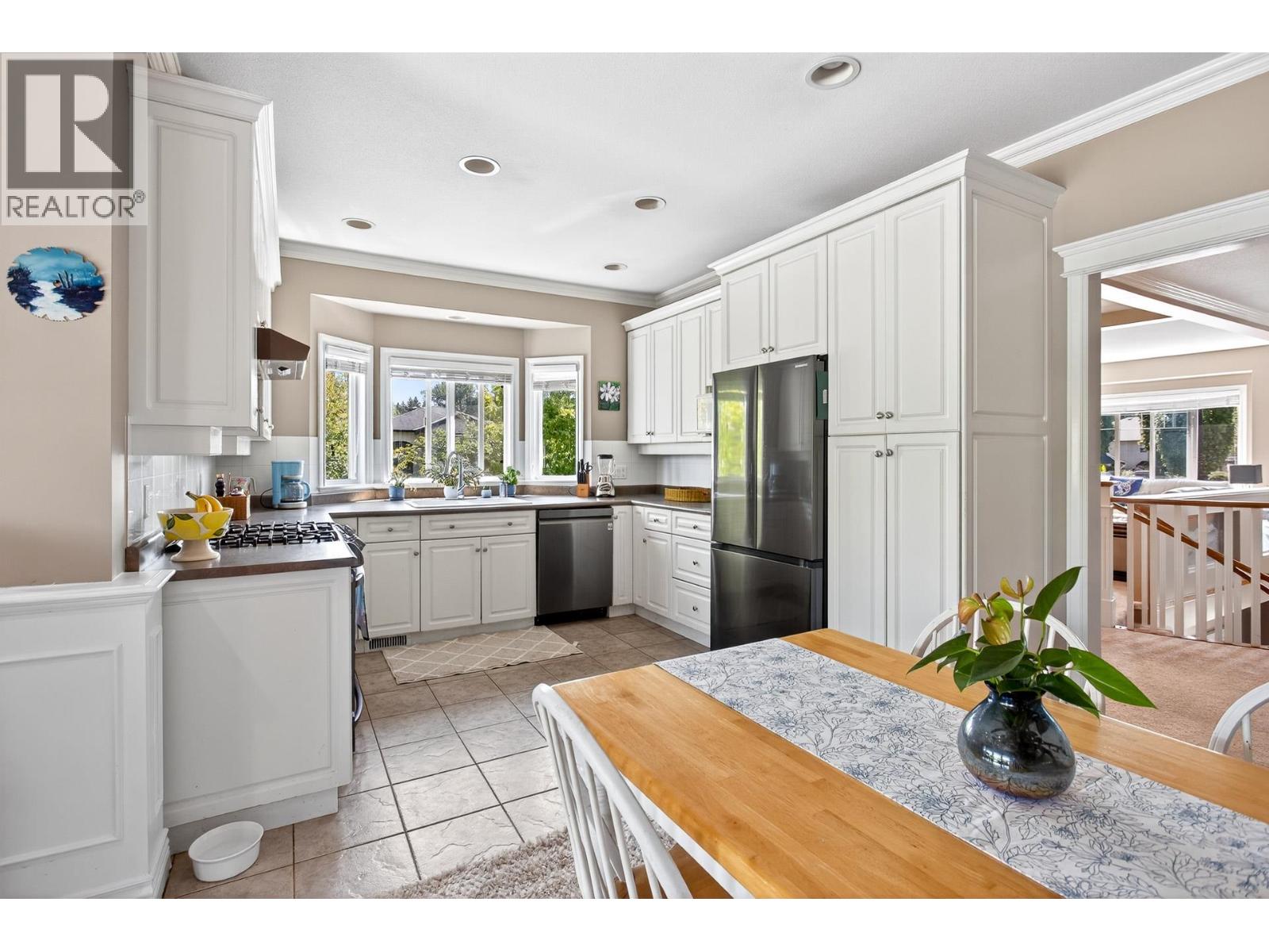 Photo 16 of 23785 116 Avenue, Maple Ridge BC
