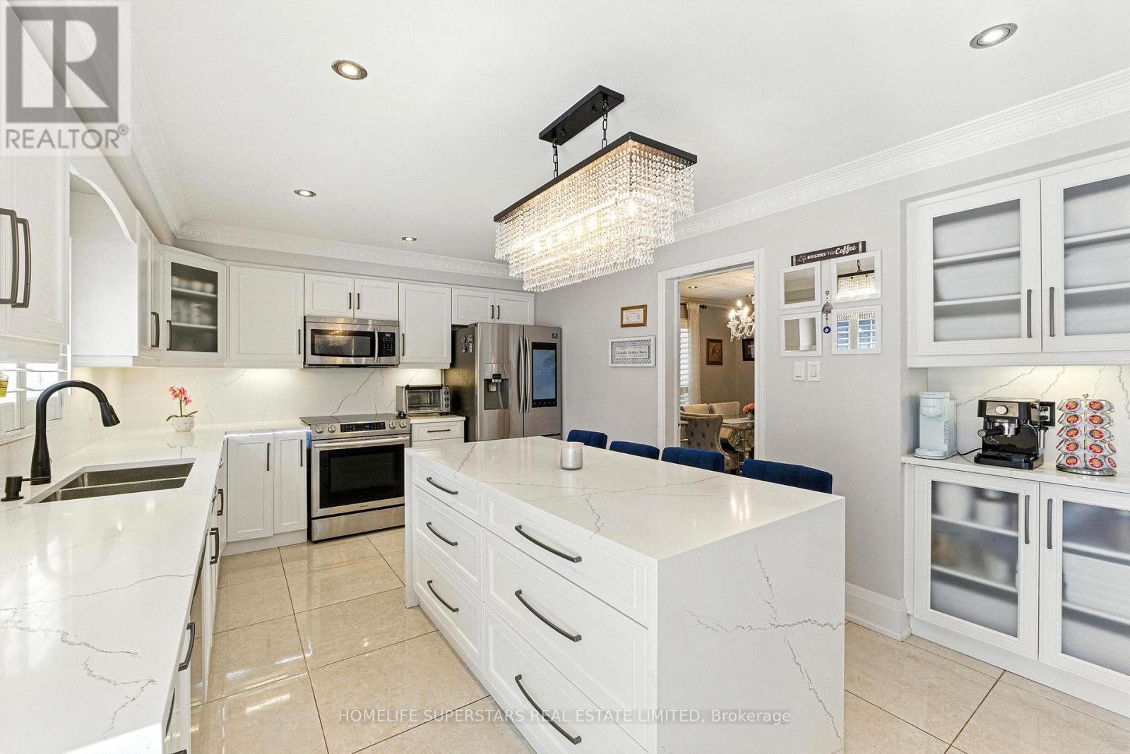Photo 12 of 65 Nasmith Street, Brampton ON