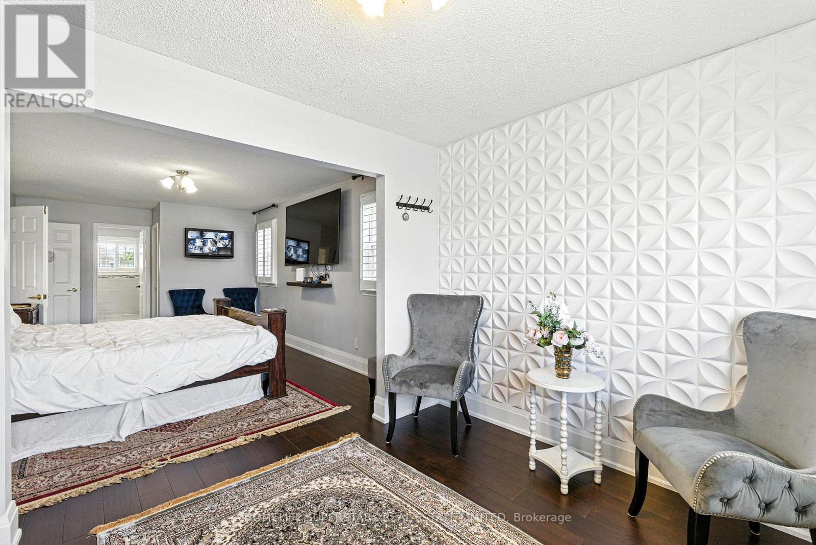 Photo 26 of 65 Nasmith Street, Brampton ON