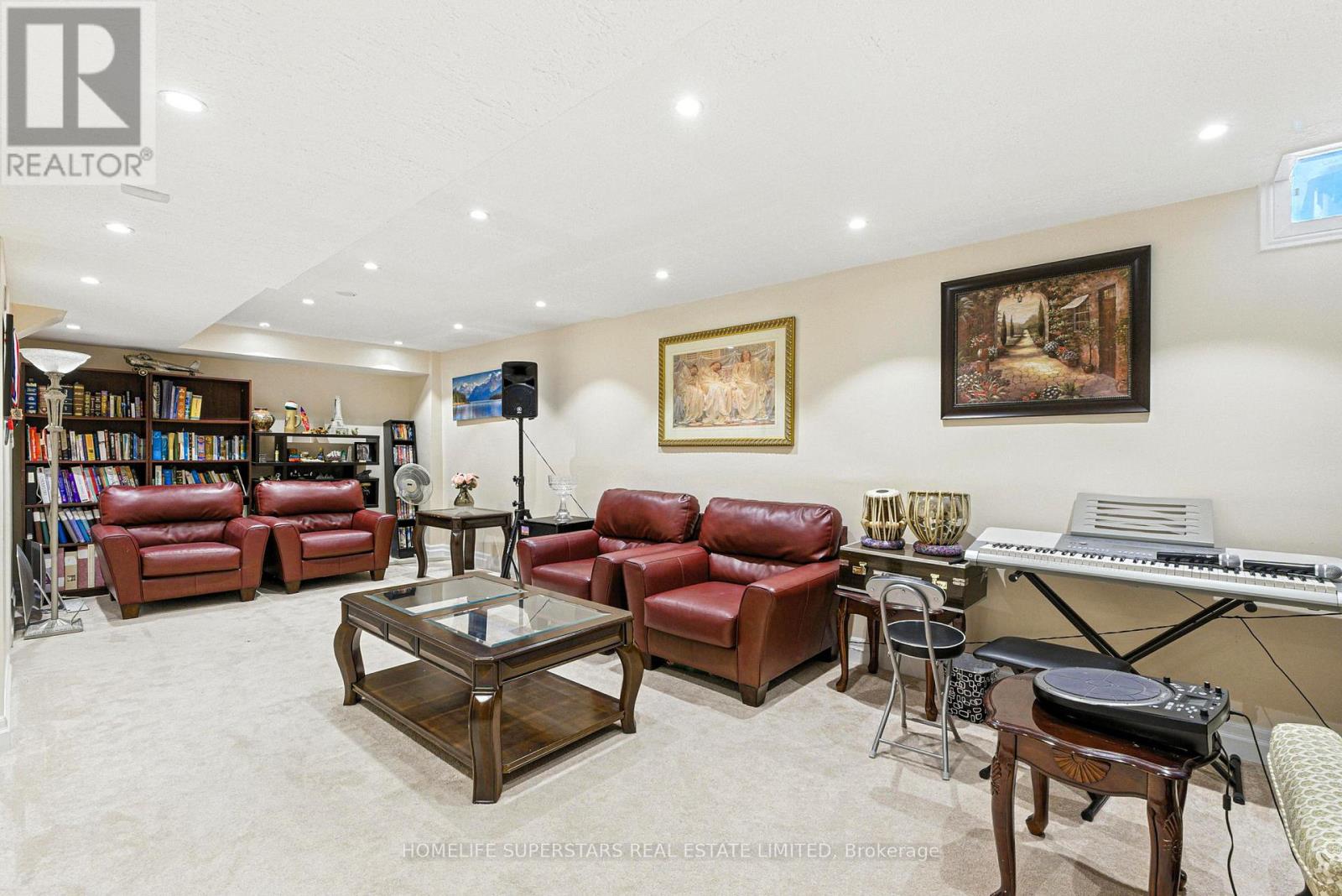 Photo 35 of 65 Nasmith Street, Brampton ON