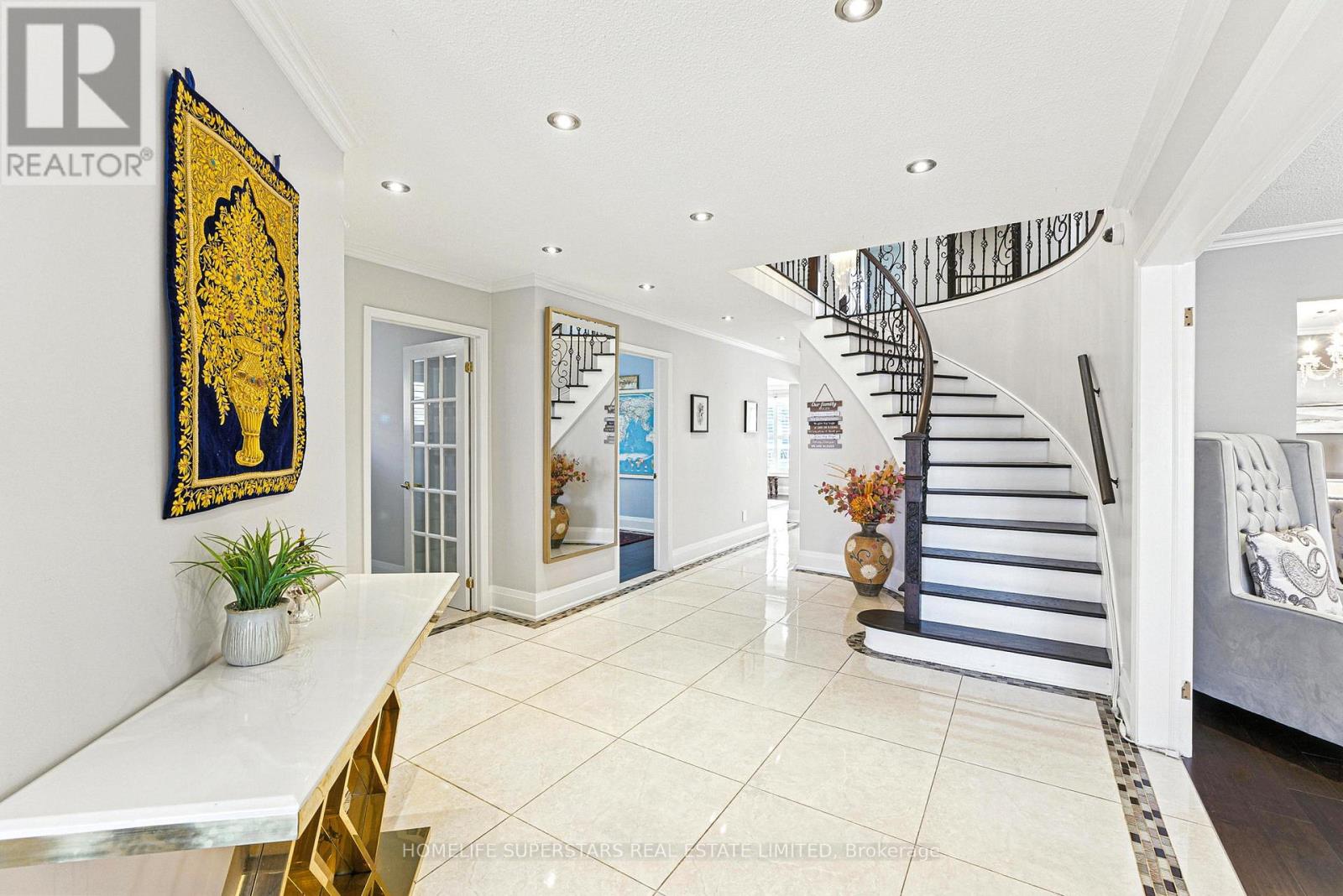 Photo 4 of 65 Nasmith Street, Brampton ON