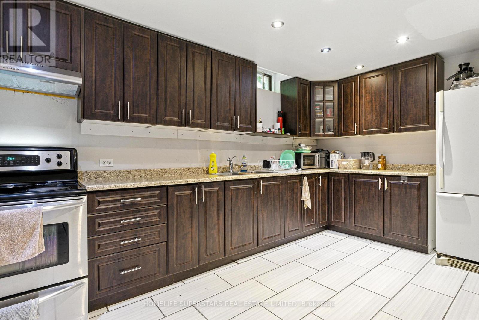 Photo 41 of 65 Nasmith Street, Brampton ON
