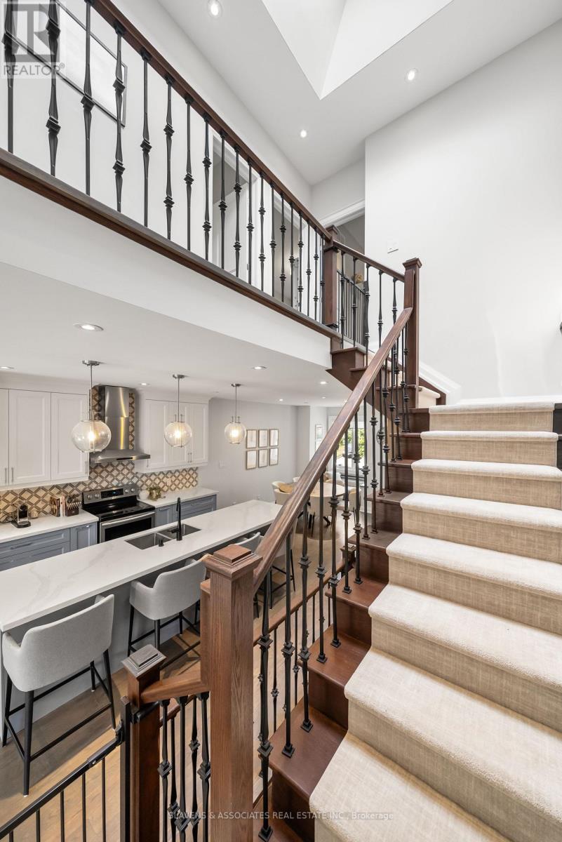 Photo 15 of 1213 Glencairn Avenue, Toronto ON