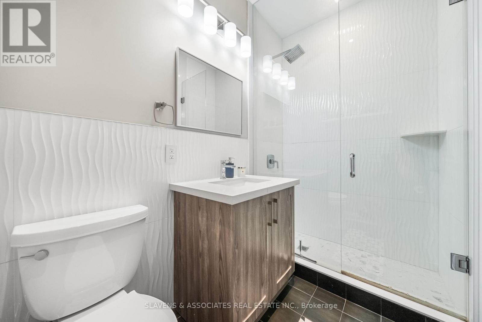Photo 19 of 1213 Glencairn Avenue, Toronto ON