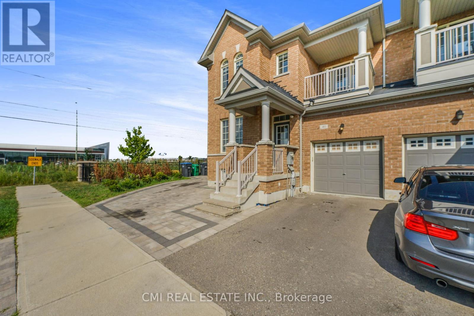 Photo 33 of 40 Spokanne Street N, Brampton ON