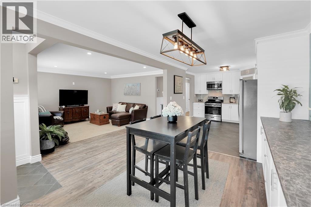 Photo 26 of 429 Elizabeth Street, Grimsby ON