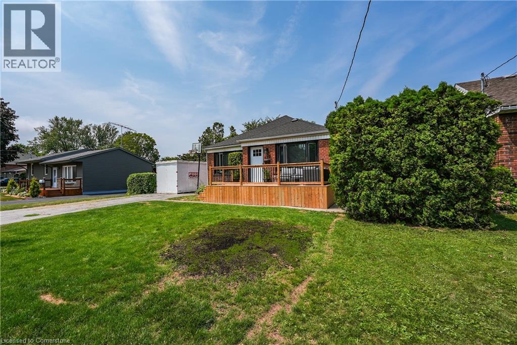 Photo 1 of 429 Elizabeth Street, Grimsby ON