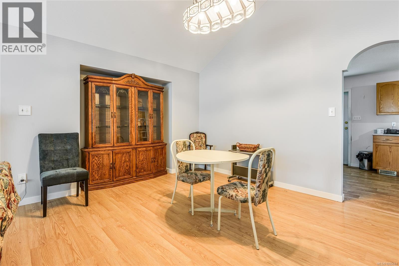 Photo 4 of 1427 Noel Ave, Comox BC