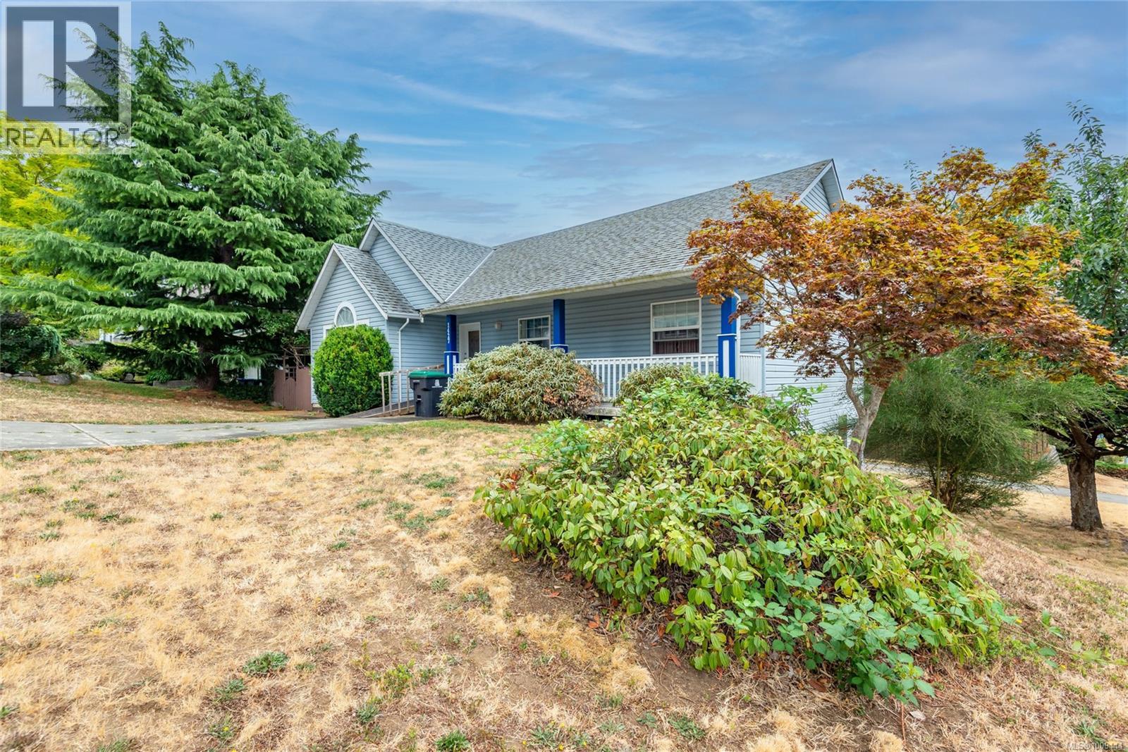 Photo 32 of 1427 Noel Ave, Comox BC