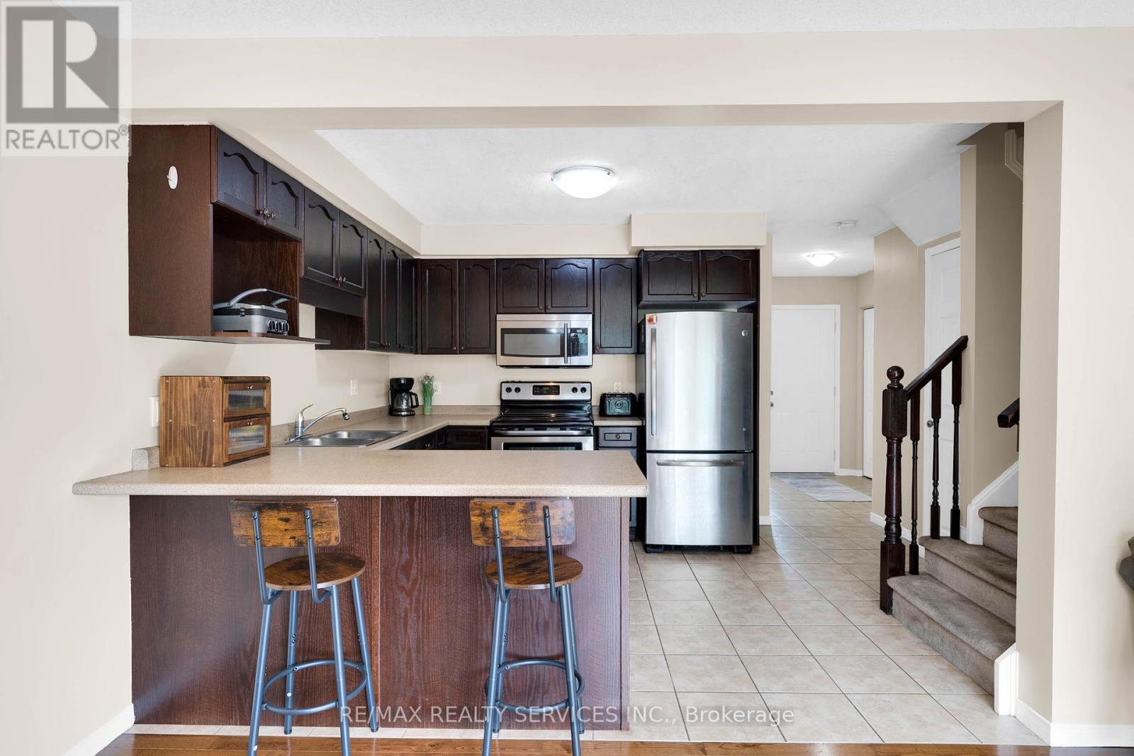 Photo 13 of 36 Fallowfield Drive, Kitchener ON