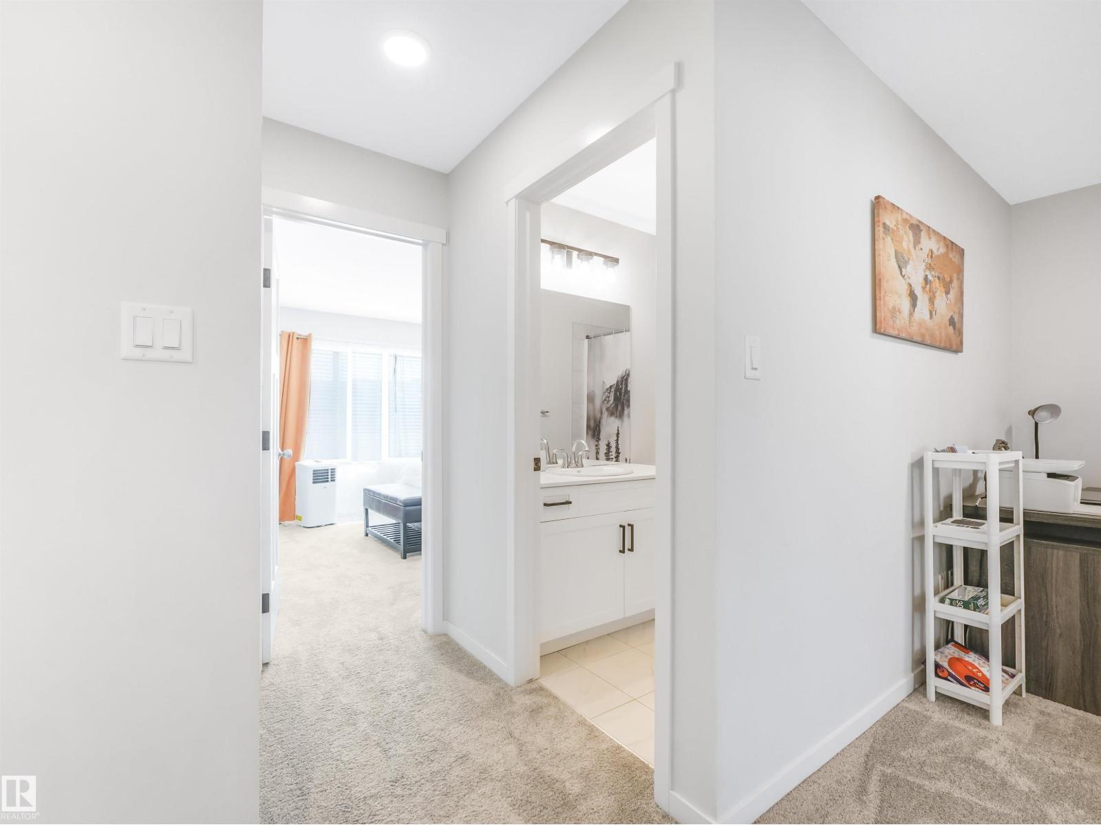 Photo 14 of 9311 226 St Nw, Edmonton AB
